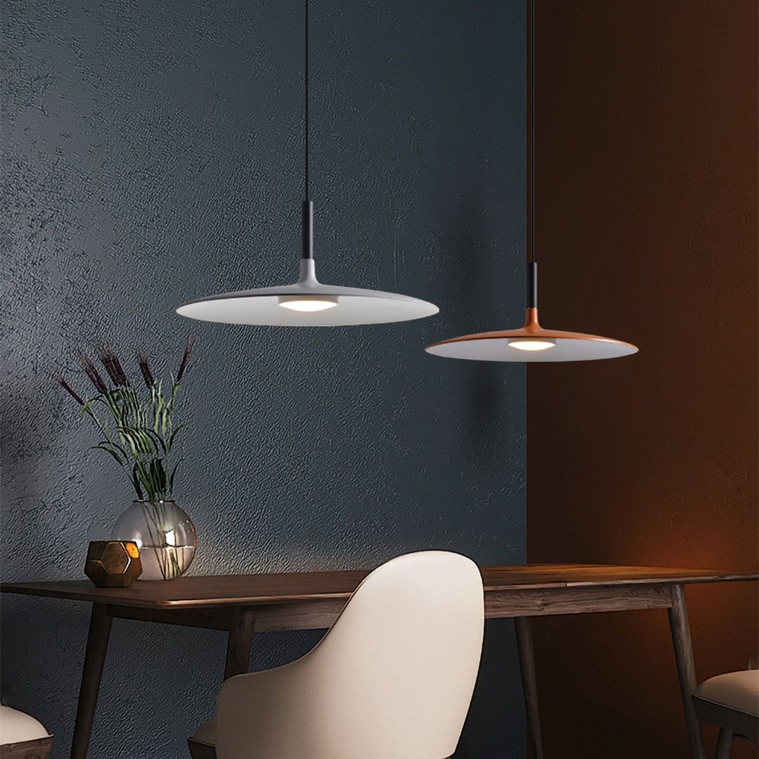 Aplomb Large Pendant Light