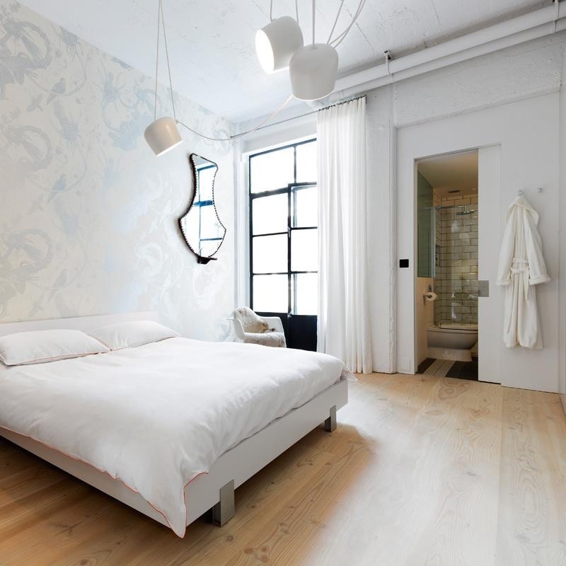 Aim Pendant Light