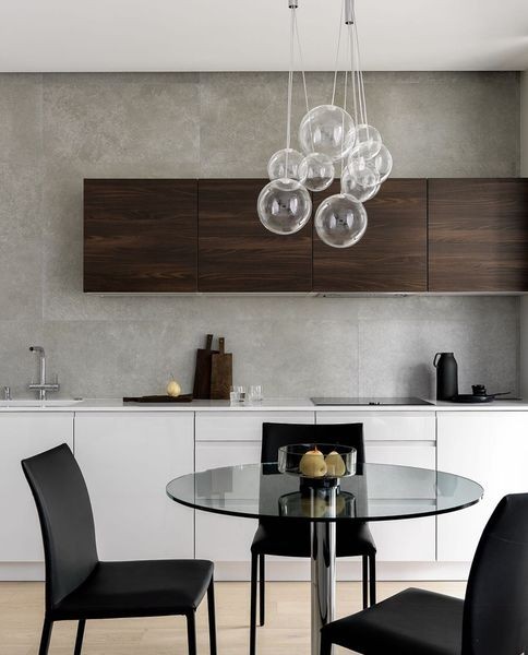 Random pendant light