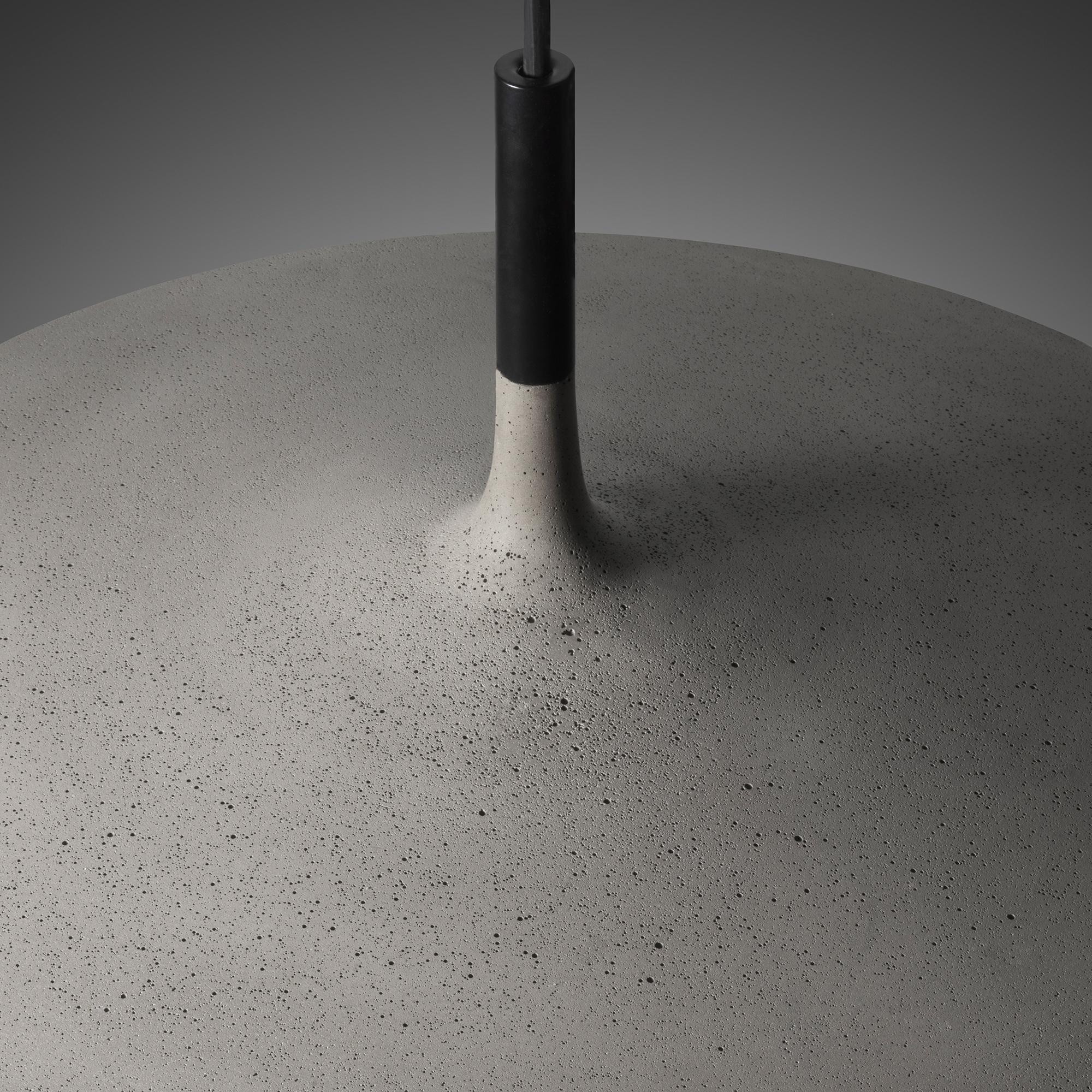 Aplomb Large Pendant Light