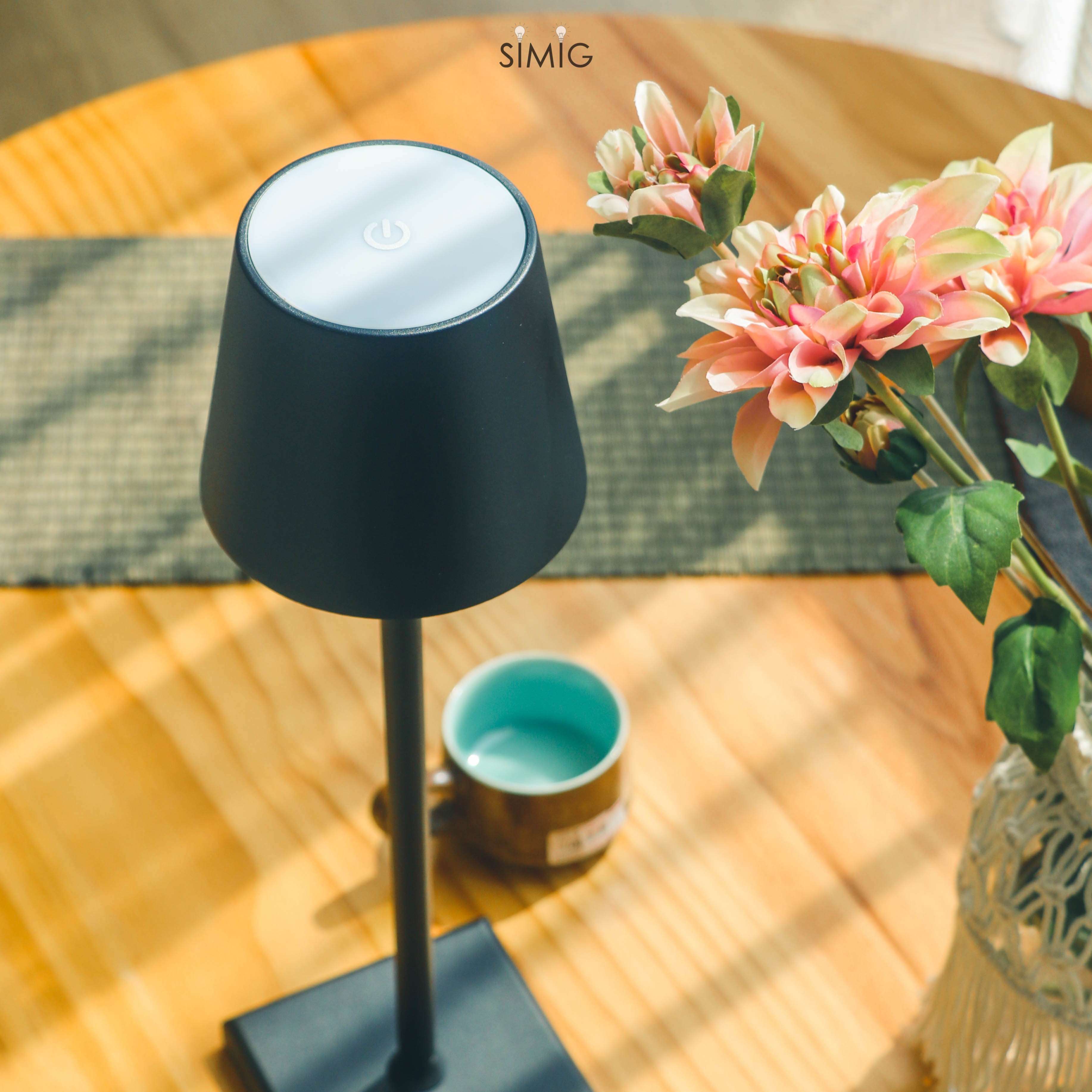 Cordless Rechargeable LED Table Lamp