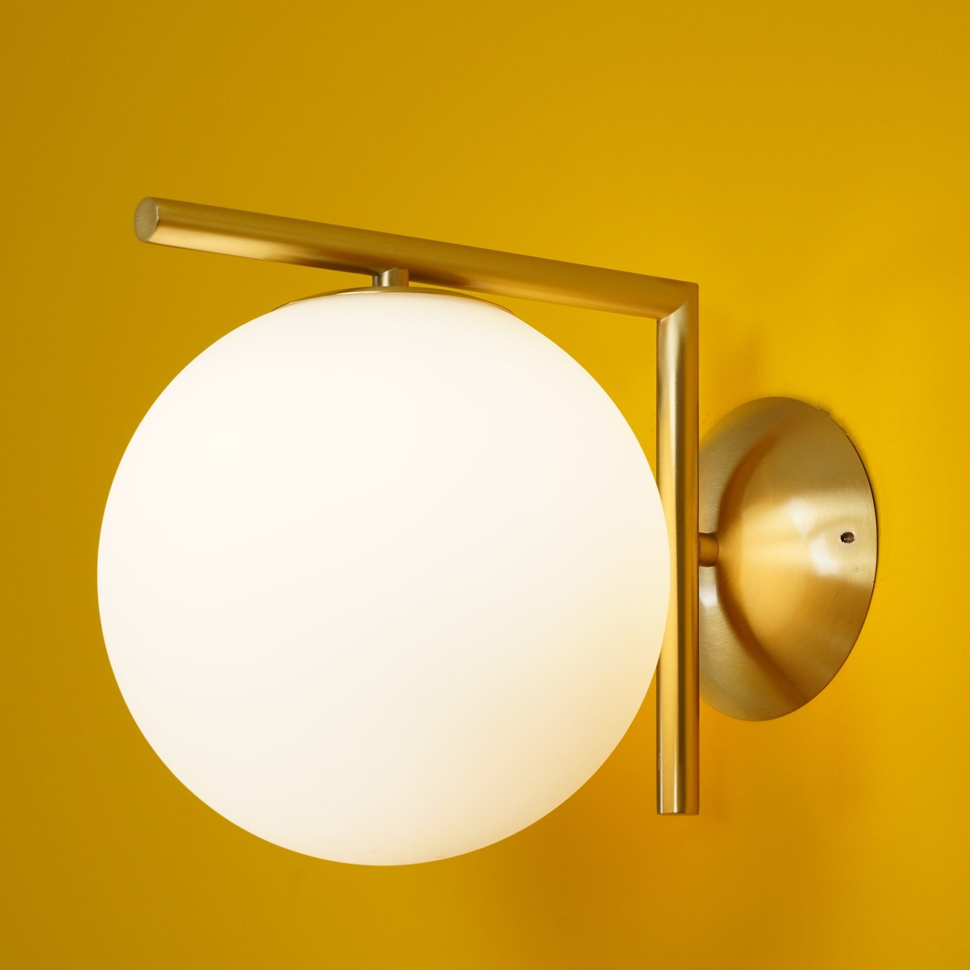 IC Lights Wall Light