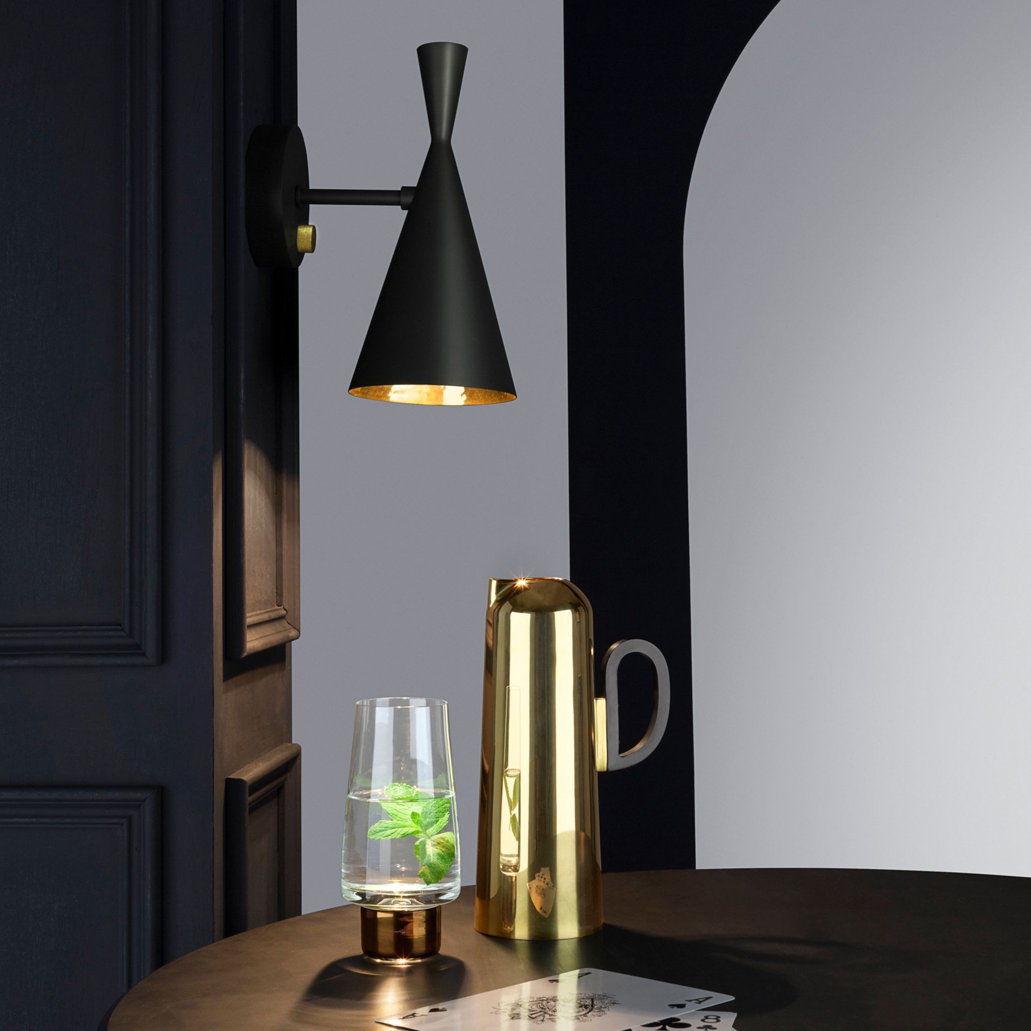 Beat Wall Lamp