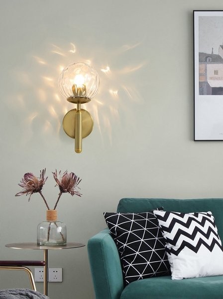Miira Wall Light