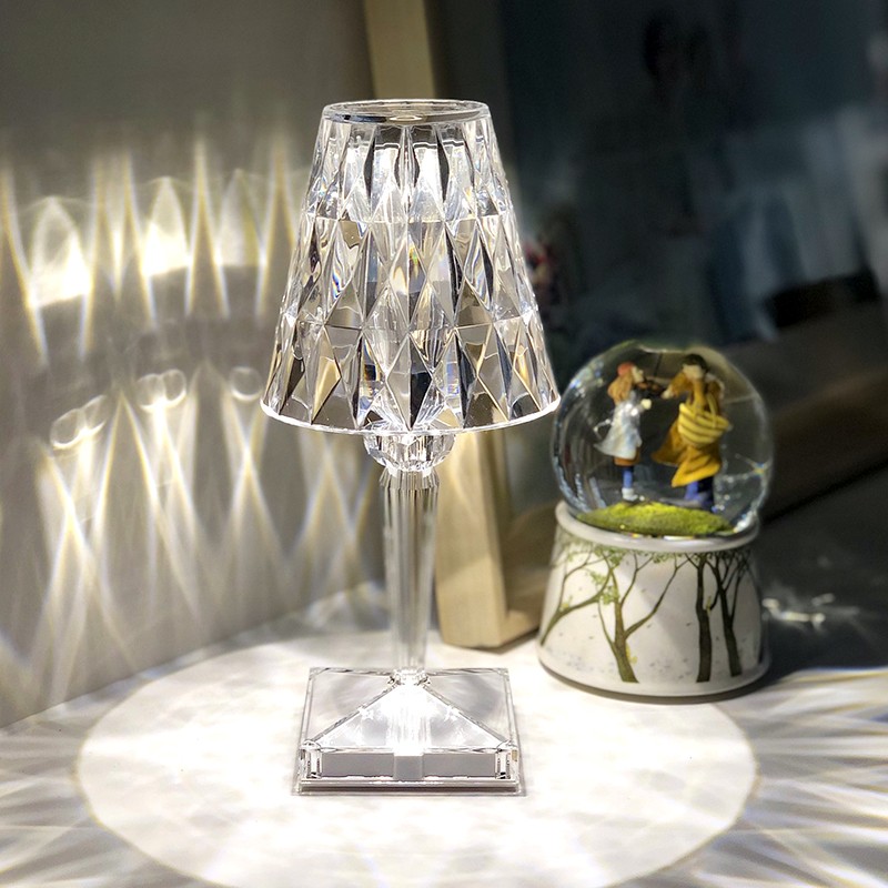 Battery LED Table Lamp