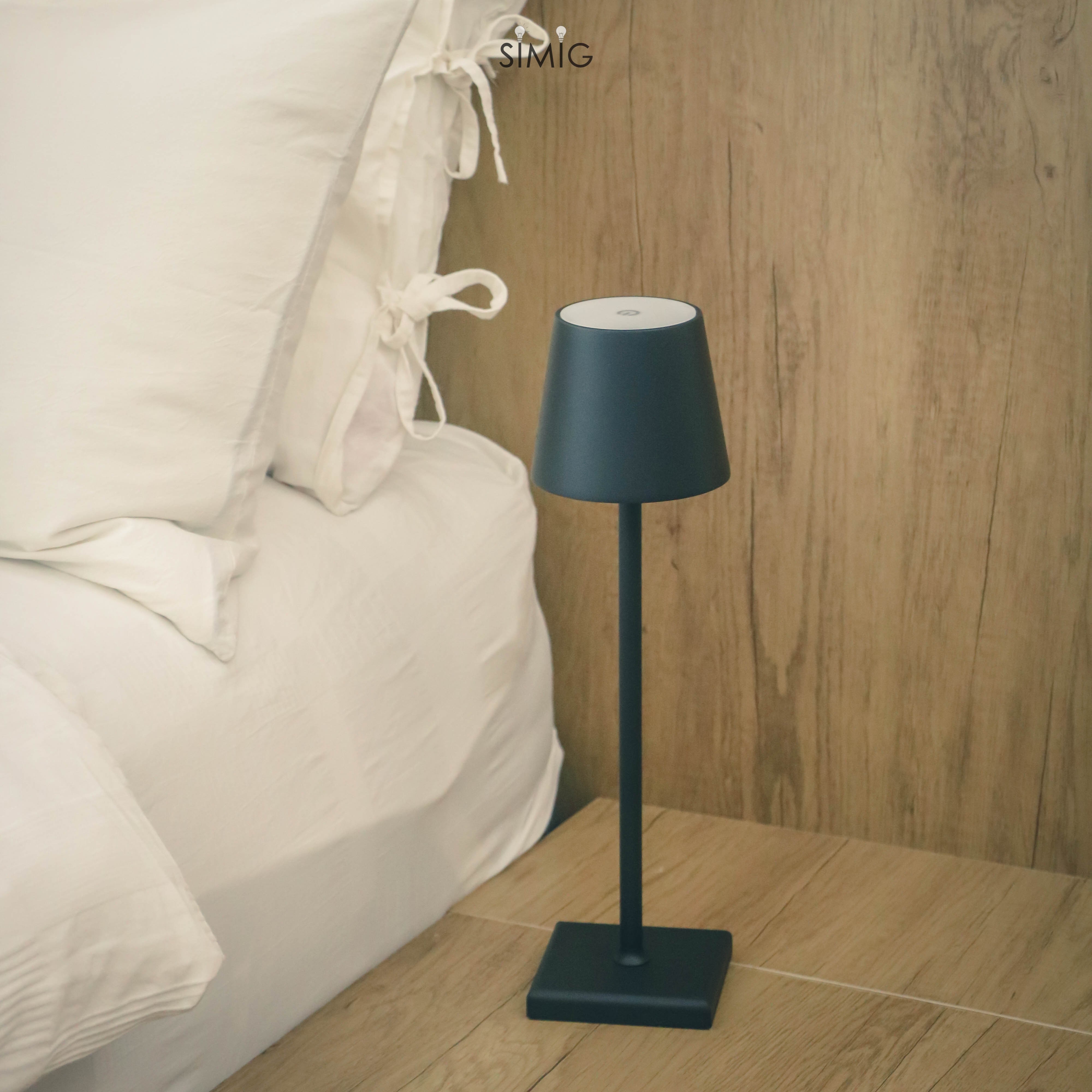 Cordless Rechargeable LED Table Lamp