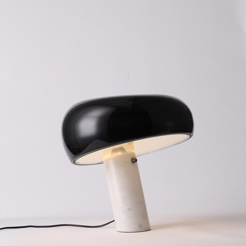 Snoopy Table Lamp
