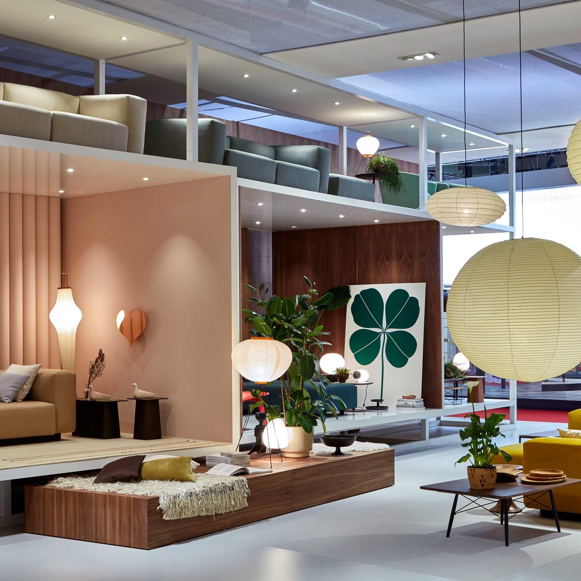 Akari 10A Floor Lamp
