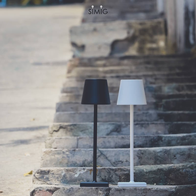 Cordless Rechargeable LED Table Lamp