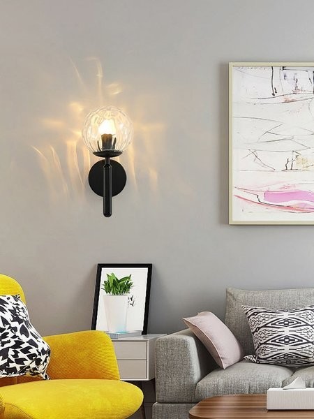 Miira Wall Light