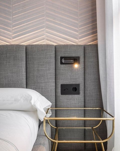 Led tube Wall sconce