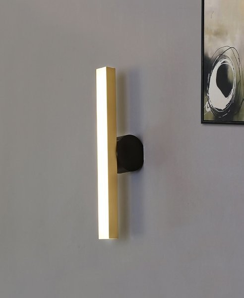 Cale wall lamp