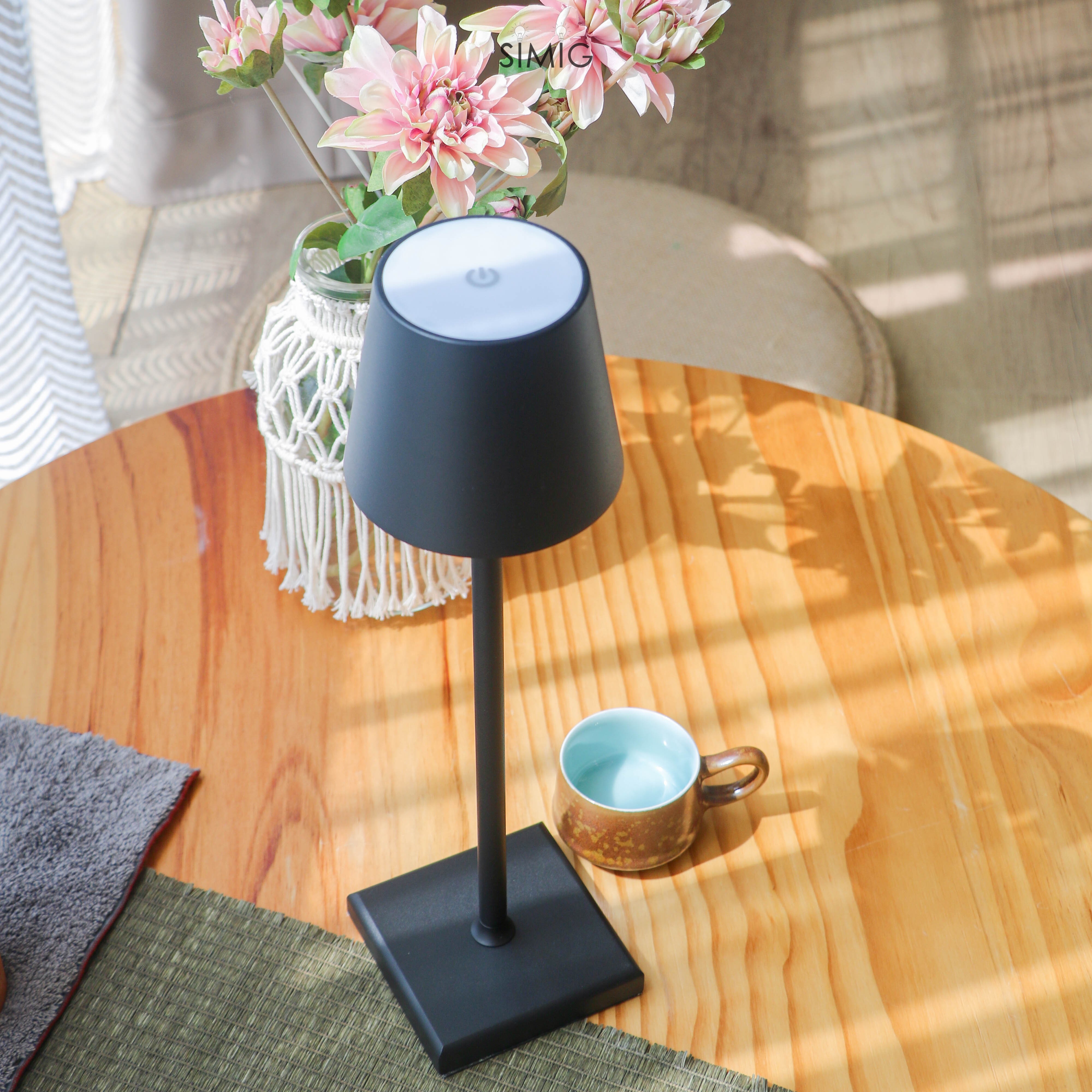 Cordless Rechargeable LED Table Lamp