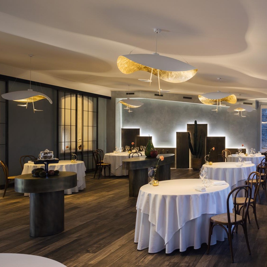 Lederam Manta Pendant / Ceiling light