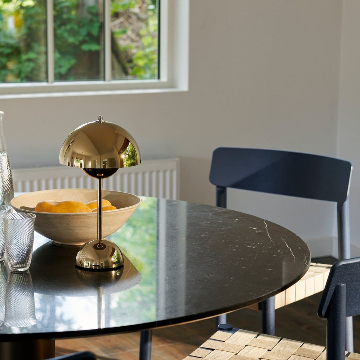 Flowerpot VP9 Portable Table Lamp