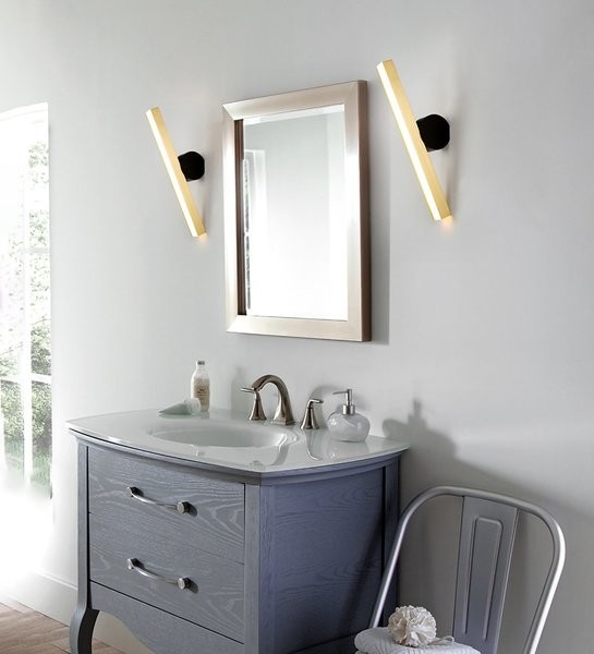 Cale wall lamp